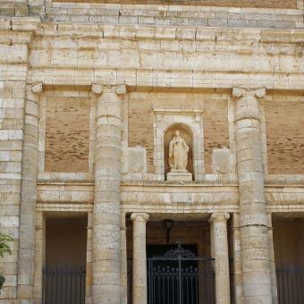 Fachada de la Iglesia de Santa Eufemia, Autillo de Campos Fachada de la Iglesia de Santa Eufemia