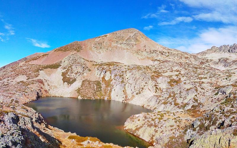 Panorámica del entorno del Pozo de las Lomas, Cardaño de Arriba