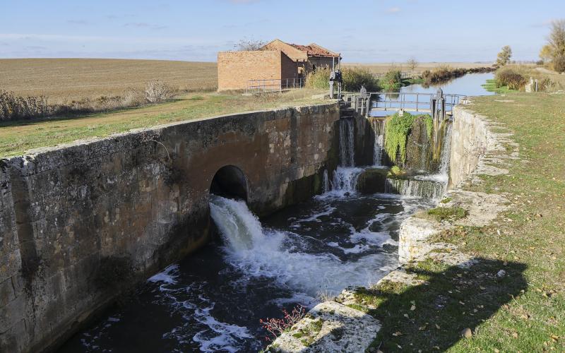 Esclusa 16ª Ramal Norte, Boadilla del Camino 