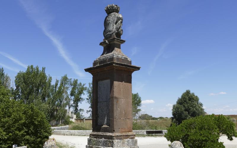 Monumento inicio de la Construcción del Canal de Castilla, Calahorra de Ribas