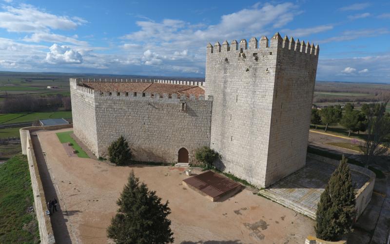 Castillo de Monzón de Campos