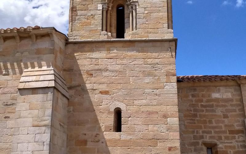 Torre románica de Santa Cecilia