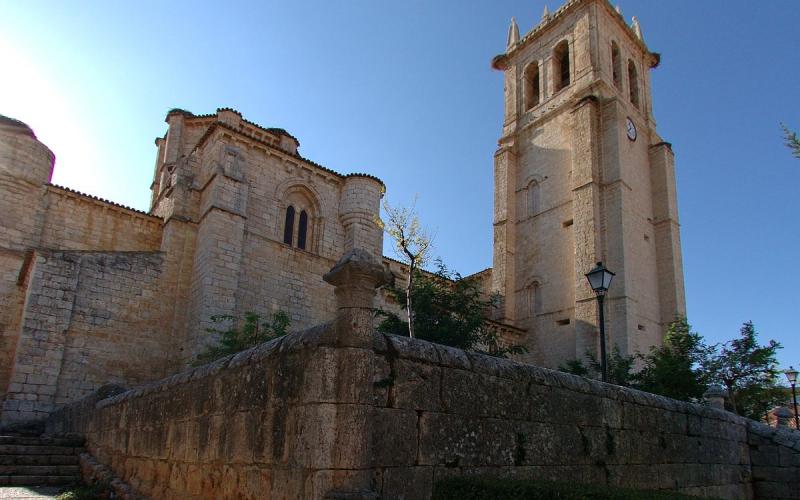 Exterior iglesia Santa María la Mayor 