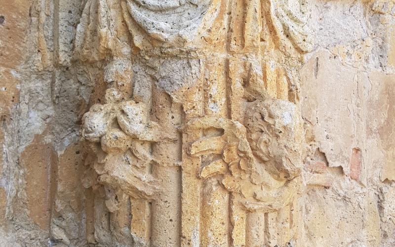 Detalle de la iglesia de Santa María en Frechilla