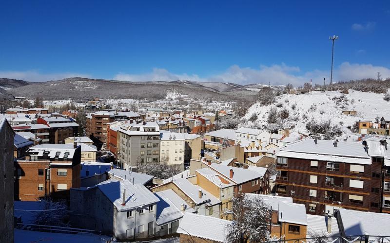 Panorámica de Guardo bajo la nieve