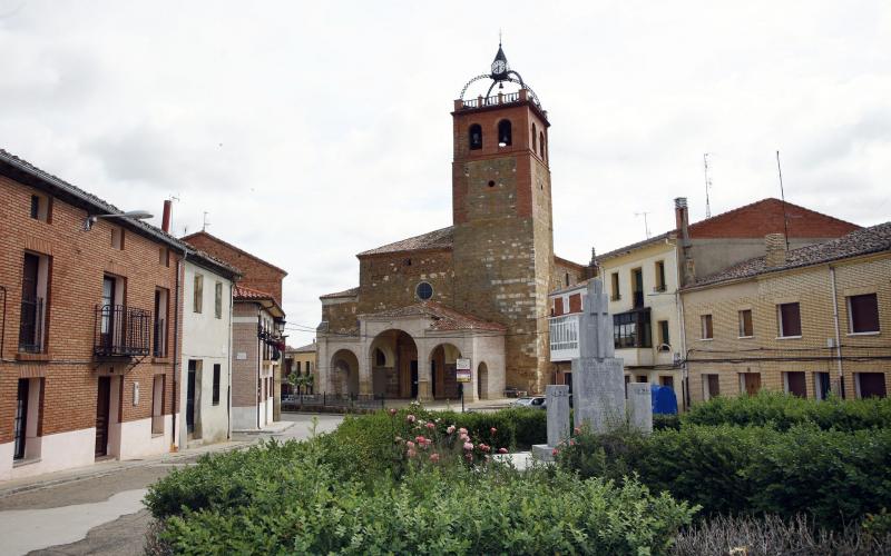 Iglesia Nuestra Señora de la Asunción desde Calle Conde Garay