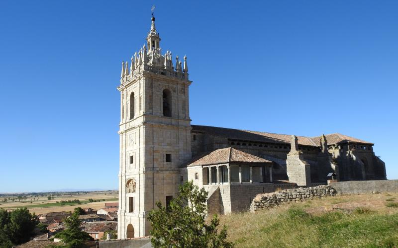 Panorámica Iglesia de San Hipólito el Real