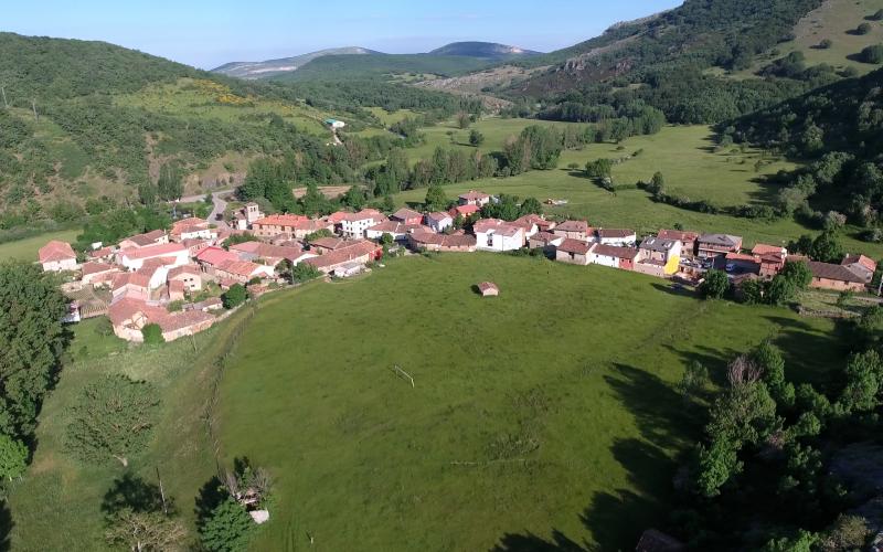 Ruta de los Pantanos, Panorámica de Ruesga