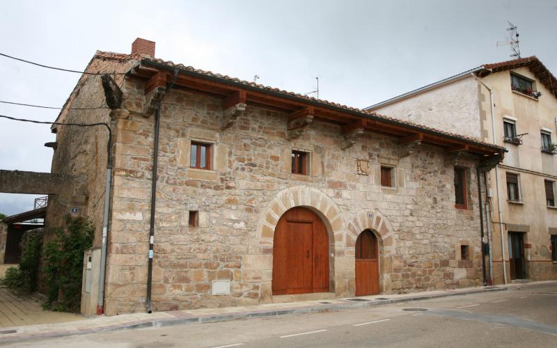 Casa blasonada de Salinas de Pisuerga