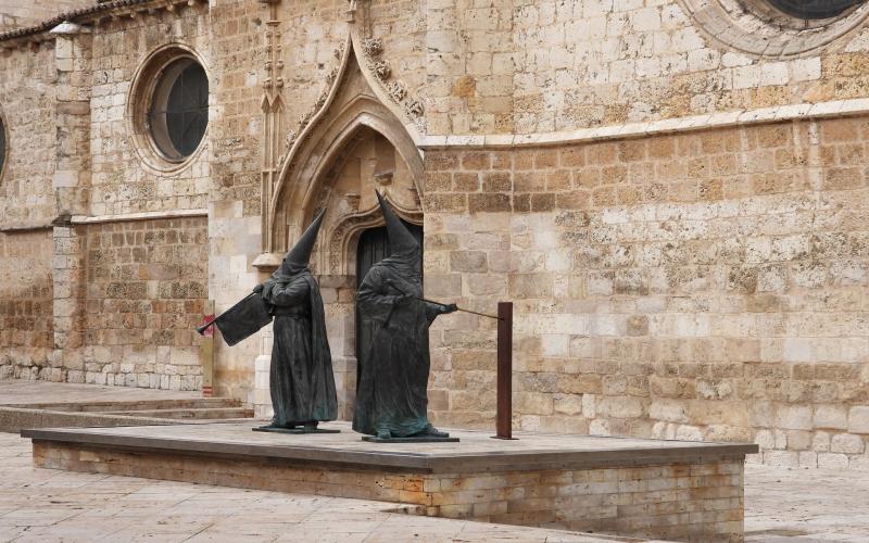 Monumento a la Semana Santa palentina en San Pablo