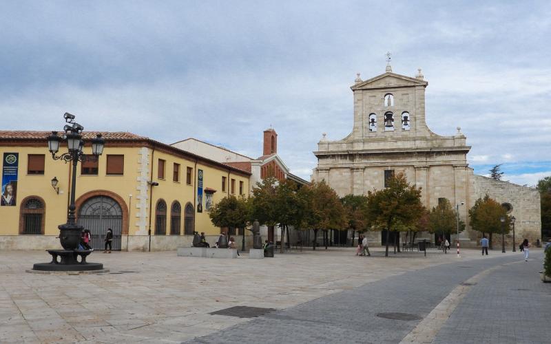 Panorámica de la Plaza de San Pablo e Iglesia de San Pablo