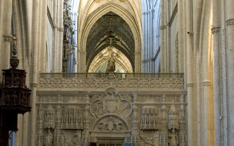 Trascoro en la nave central de la catedral de Palencia