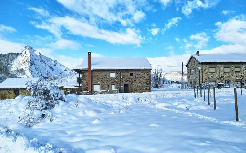 Casa de montaña en piedra en Tremaya