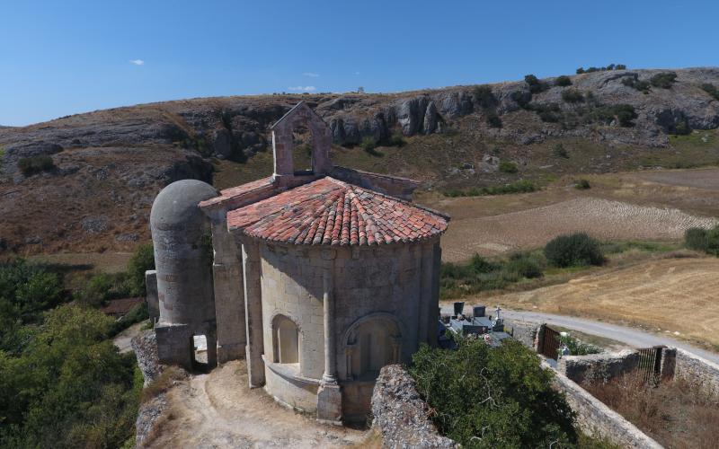 Iglesia de Santa Cecilia, Vallespinoso de Aguilar