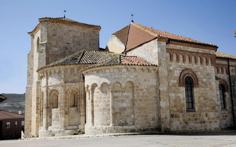 Iglesia de San Julián y Santa Basilisa, Villaconancio